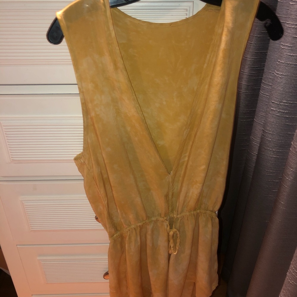 Planet Blue- V-Deep Yellow Tie Dye Romper